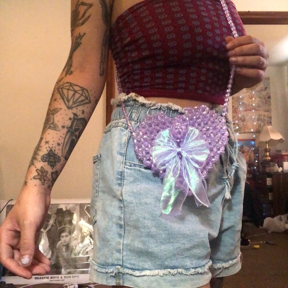 Sugar Thrillz Handbags - Purple beaded heart shape shoulder purse